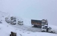 Speed News: Fresh snowfall cripples’ life in Himachal Pradesh and Kashmir Valley