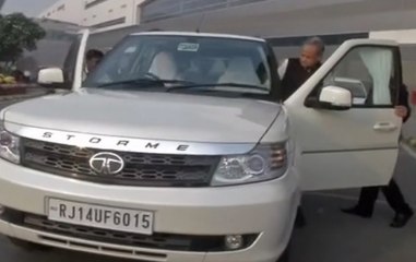 Potential CM candidates in Rajasthan reach Delhi to meet Rahul Gandhi