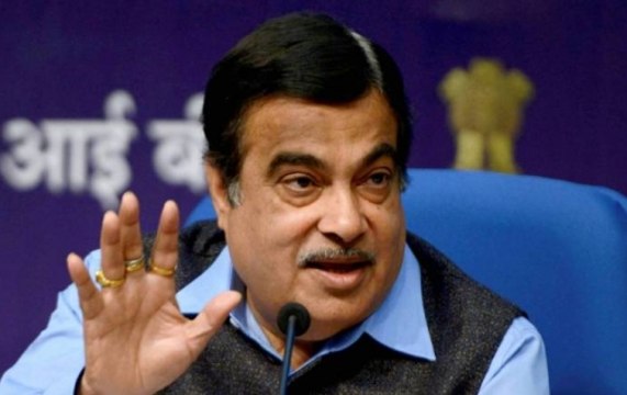 Nitin Gadkari faints during an event in Maharashtra's Ahmednagar