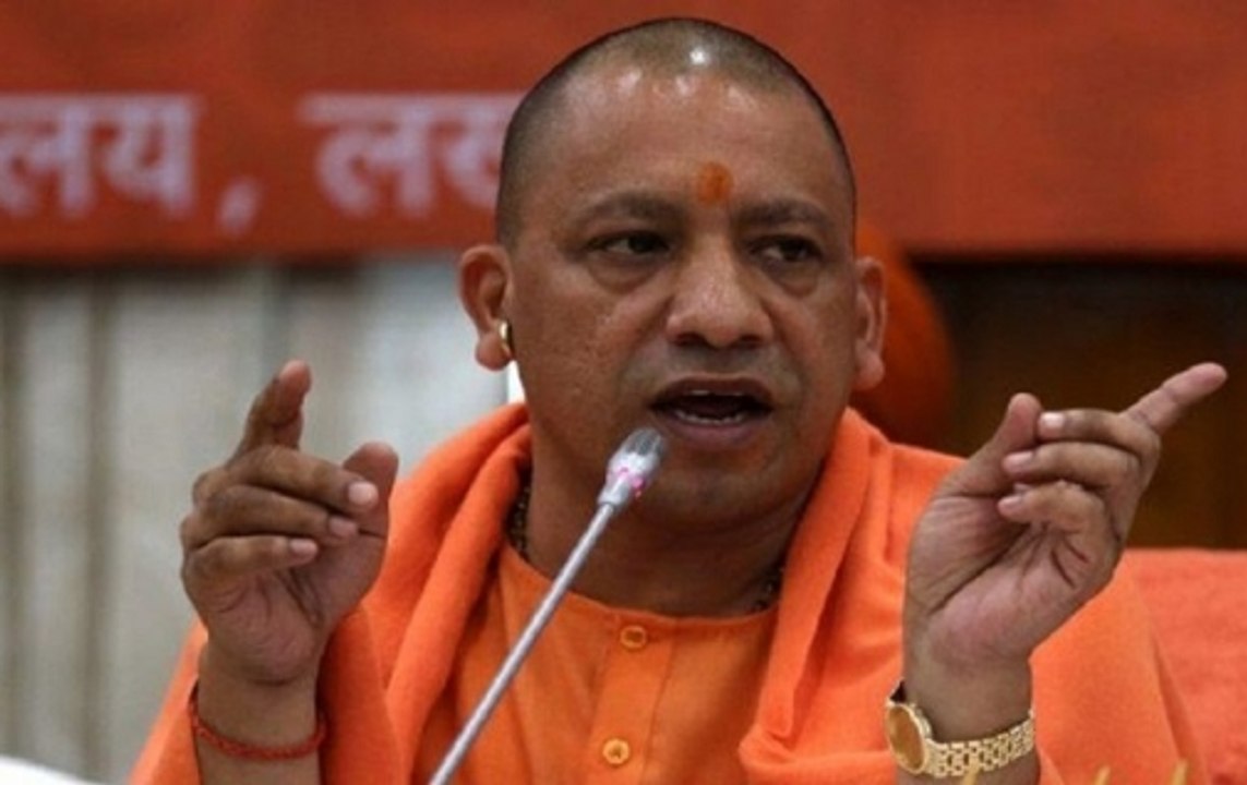CM Yogi Adityanath meets murdered UP cop Subodh Kumar Singh's kin
