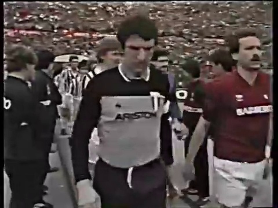 "CAMPIONATO-STORY":  SERIE A, STAGIONE 1982-83, TORINO-JUVENTUS 3-2!