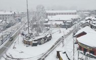 Jammu-Srinagar national highway closed after fresh snowfall