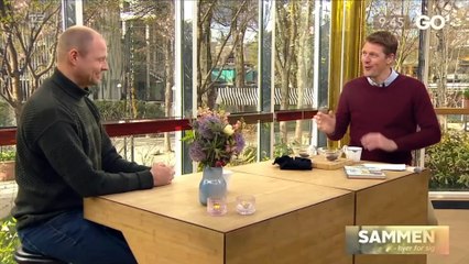 COVID-19; Fællessang og Skønsang (Sang: Love Will Keep You Warm) | Go morgen Danmark | TV2 Danmark