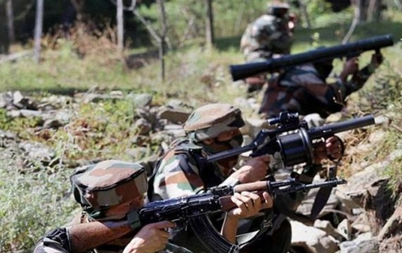 Pakistan Army violates ceasefire in along LoC, Indian troops retaliate