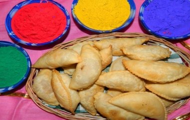 Gujiya, Thandai and Matthi: How Jaipur is preparing for Holi festival
