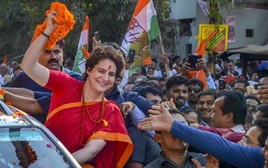 Girl wearing 'Namo' t-shirt harassed at Priyanka Gandhi's rally