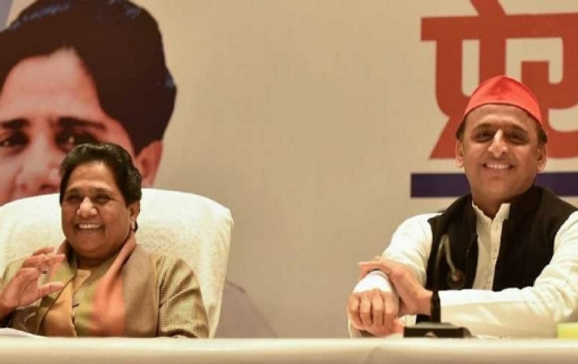 Samajwadi Party's chief Akhilesh Yadav meets BSP supremo Mayawati