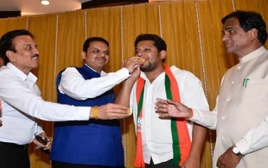 Sujay Patil, son of Maha Cong leader Radhakrishna Patil joins BJP