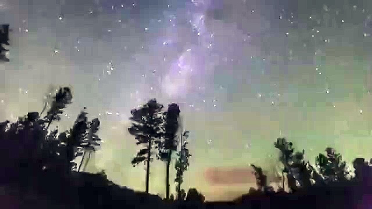 Meteor eksplodirao u atmosferi