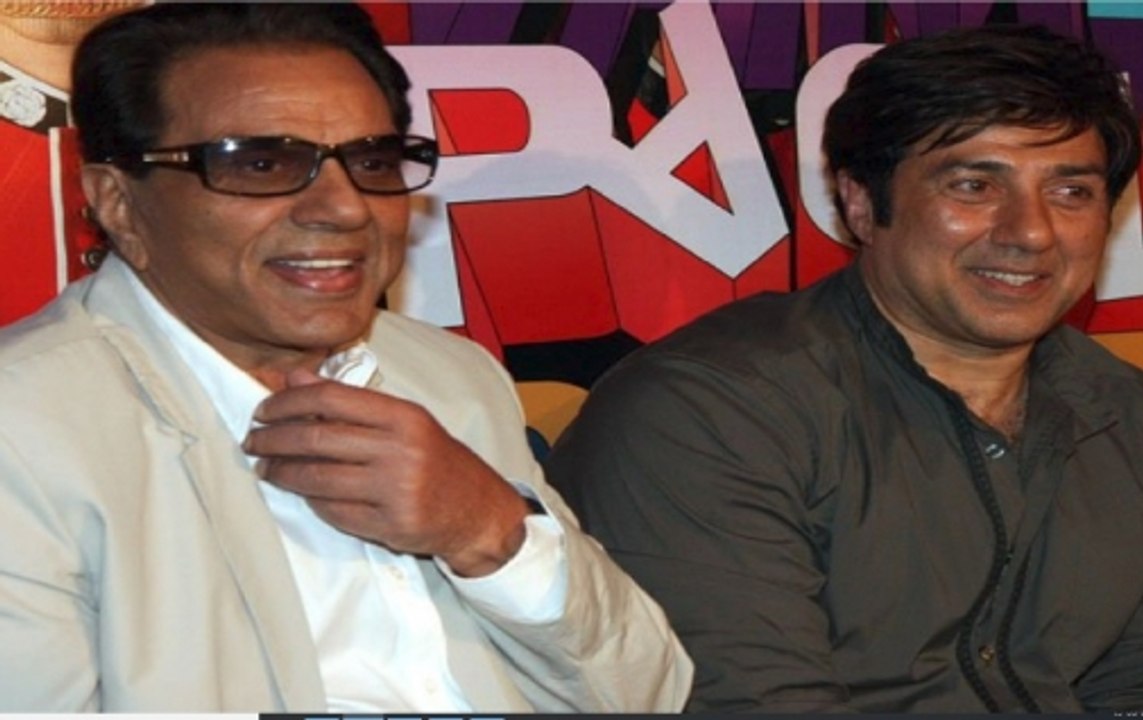 Polls 2019: Dharmendra campaigns for son Sunny Deol in Gurdaspur