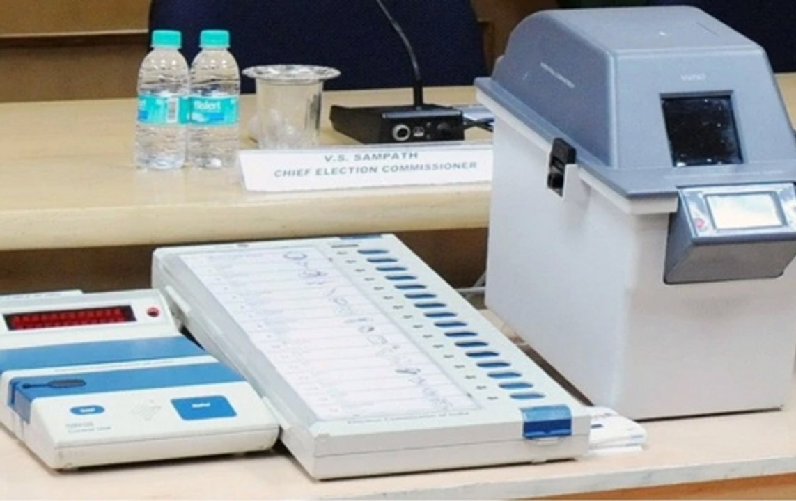 Trinamool leader ‘guides’ voters at polling booth on where to vote