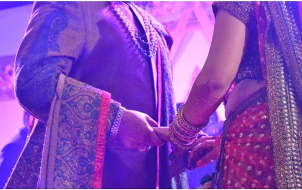 Watch: Bridal procession taken out like groom in Bhopal
