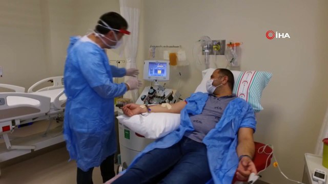 Kayseri Şehir Hastanesi'nde İmmün Plazma yönteminde ilk örnek alındı