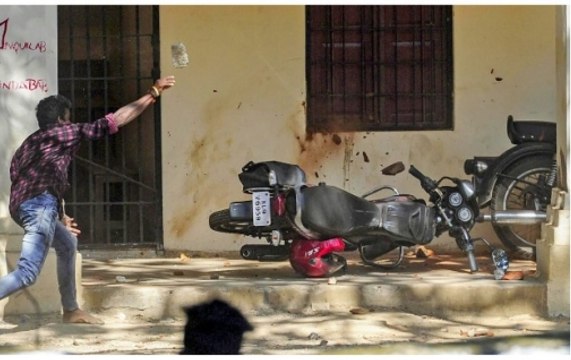 TMC, BJP workers hurled bombs at each other in North 24 Parganas