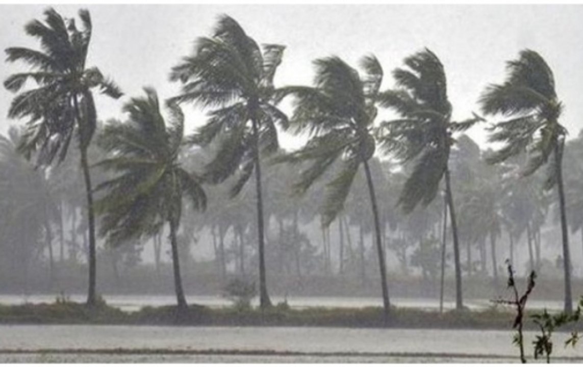 Cyclone Vayu intensifies, likely to hit Gujarat coast