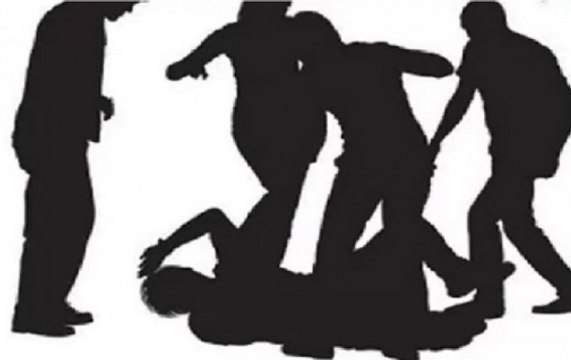 Lynching in Delhi: Stalker stabs girl to death, beaten by mob