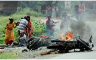 Cut2Cut: 5 injured in clash between TMC, BJP workers in Bengal