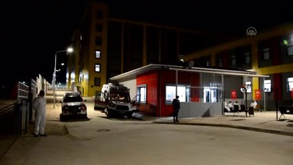 İngiltere'den getirilen 252 kişi gözetim altında tutulacakları yurda yerleştirildi