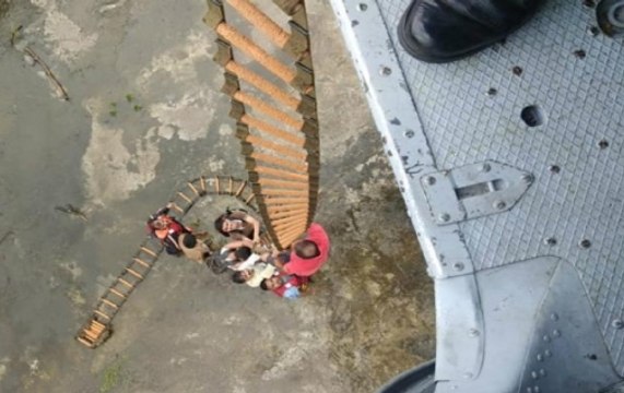 Flood: IAF chopper airlifts 9 people stranded in Kalyan