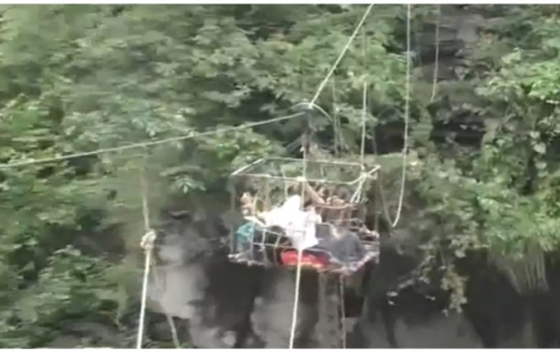 School Chale Hum: Students 'zip line' to reach school in Haldwani