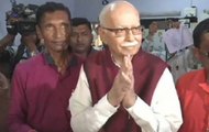 Senior BJP leader LK Advani pays tribute to Arun Jaitley