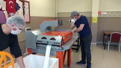 Meslek lisesi seri maske üretimine geçti