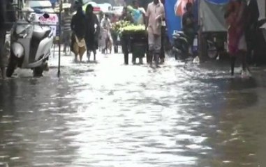 Khoj Khabar: Heavy rain paralyse India's financial capital