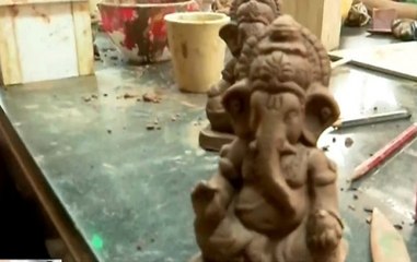 Mumbai: Young Artisans Make Lord Ganpati's Statues In Creation Trusts