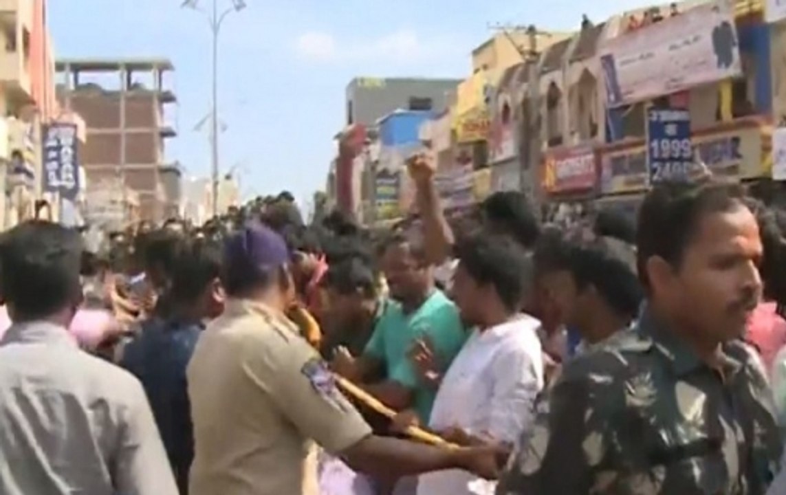 Locals Protest Over Rape Of Veterinary Doctor In Hyderabad
