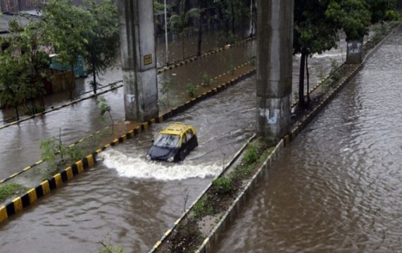 Mumbai: IMD Predicts Heavy To Very Heavy Rainfall Today