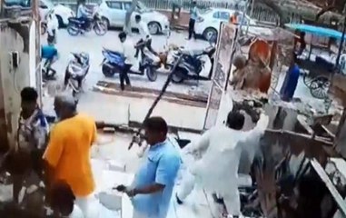 Goons Pelt Stones, Thrash Priest In Uttar Pradesh's Mathura