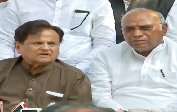 Na Band, Baaza, Baarat: Congress Takes Dig At Fadnavis Swearing In