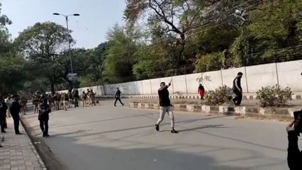 Man Opens Fire During Anti-CAA March Outside Jamia University