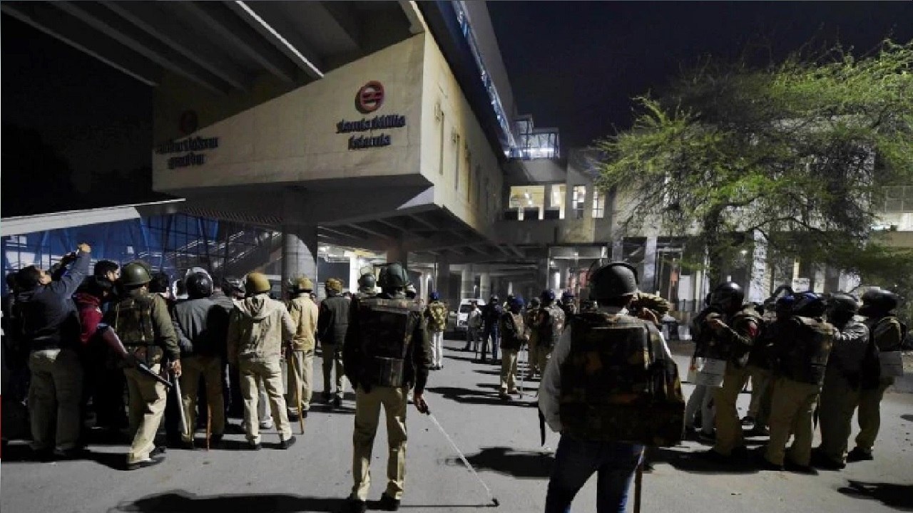 Delhi: 15 Metro Stations Closed As Citizenship Act Protests Intensify