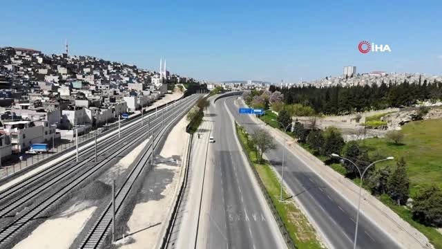 Gaziantep'te sokaklar bomboş