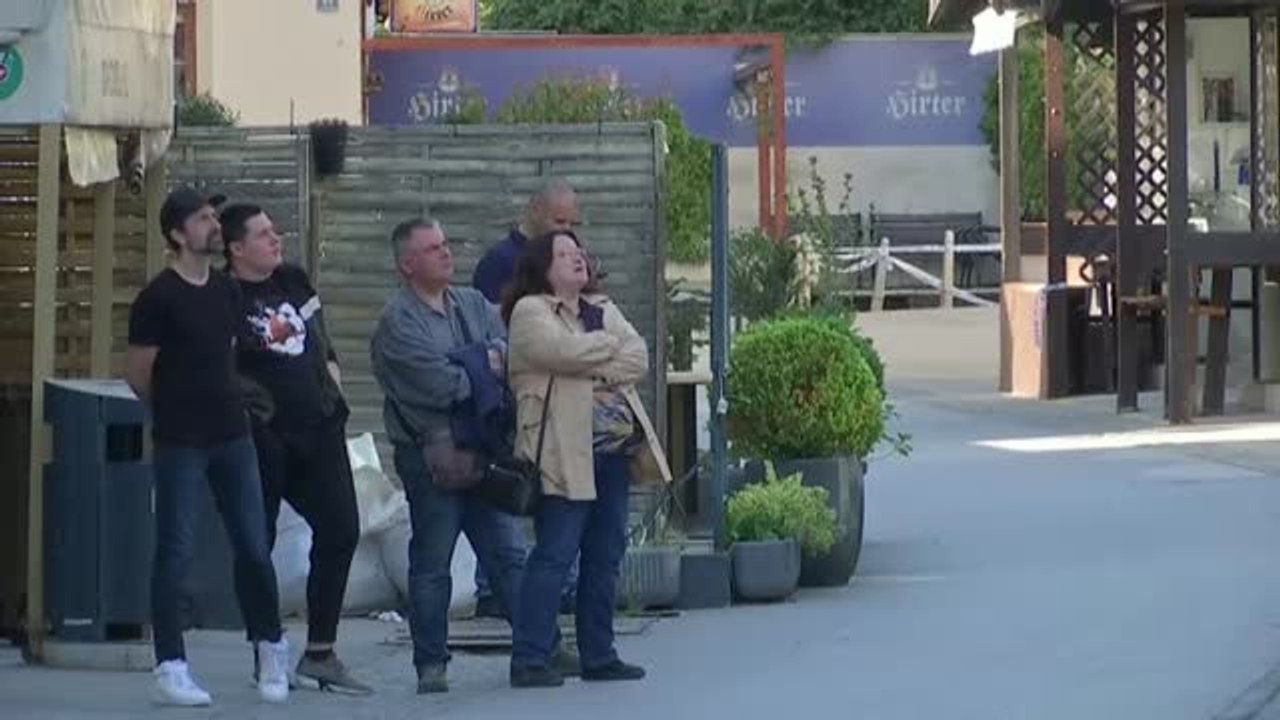 Retiran con explosivos una de las agujas de la catedral de Zagreb por riesgo de derrumbe