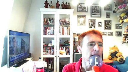 Wiwi égratigne "i need a good one"