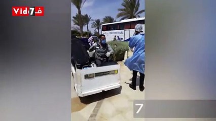 وصول العائدين من كندا لفندق الحجر الصحى بمرسى علم