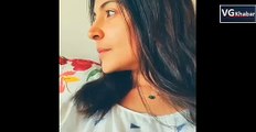 अनुष्का शर्मा ने खींची विराट कोहली की टांग, बोलीं- ऐ कोहली चौका मार न...देखें वीडियो