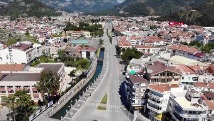 MUĞLA Marmarisliler sokağa çıkma yasağına uydu