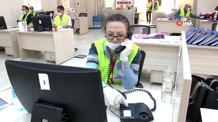 Çankaya Kaymakamlığı Vefa Sosyal Destek Grubundan ekmek dağıtımı