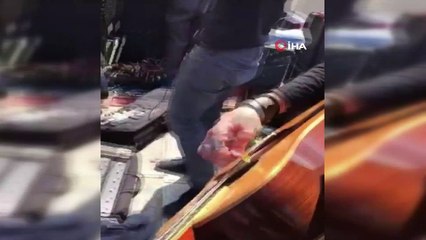 - Lübnan'da hastane önünde sağlık çalışanlarına destek konseri