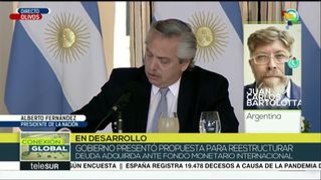 El gobierno argentino busca renegociar la deuda con el FMI