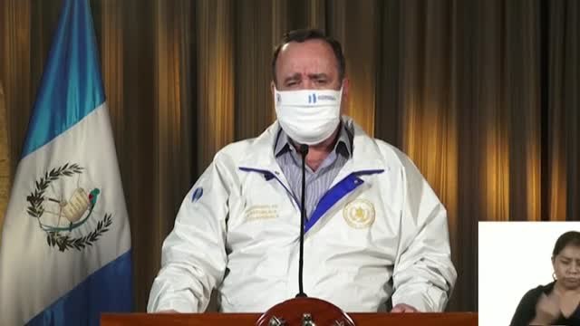 Guatemala denuncia que entre los deportados por EEUU hay infectados por COVID-19