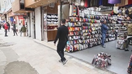 El pequeño comercio reabre en Teherán, tras un mes de cierre por la COVID-19
