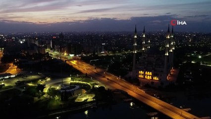 Adanalılar evde kaldı, kent havadan ışıl ışıl göründü
