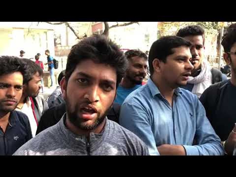 Students protesting against SSC paper leak at New Delhi