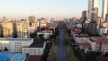 İstanbul'un en lüks ve kalabalık yerlerinden Bağdat cadddesi boş kaldı