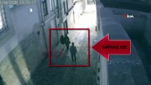 Sokakta kapkaç anı kamerada...Çocuğuyla yürüyen kadın neye uğradığını şaşırdı