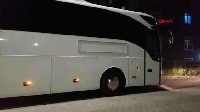 TEKİRDAĞ Yunanistan'da karantinaya alınan Türkler, yurda döndü